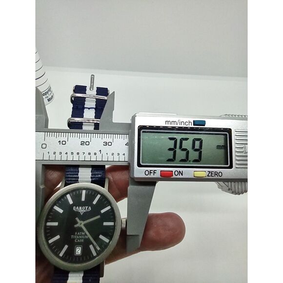 Dakota "Rock Solid Time" All Titanium Case Swiss Parts Men's Vintage Date Watch - Picture 6 of 9